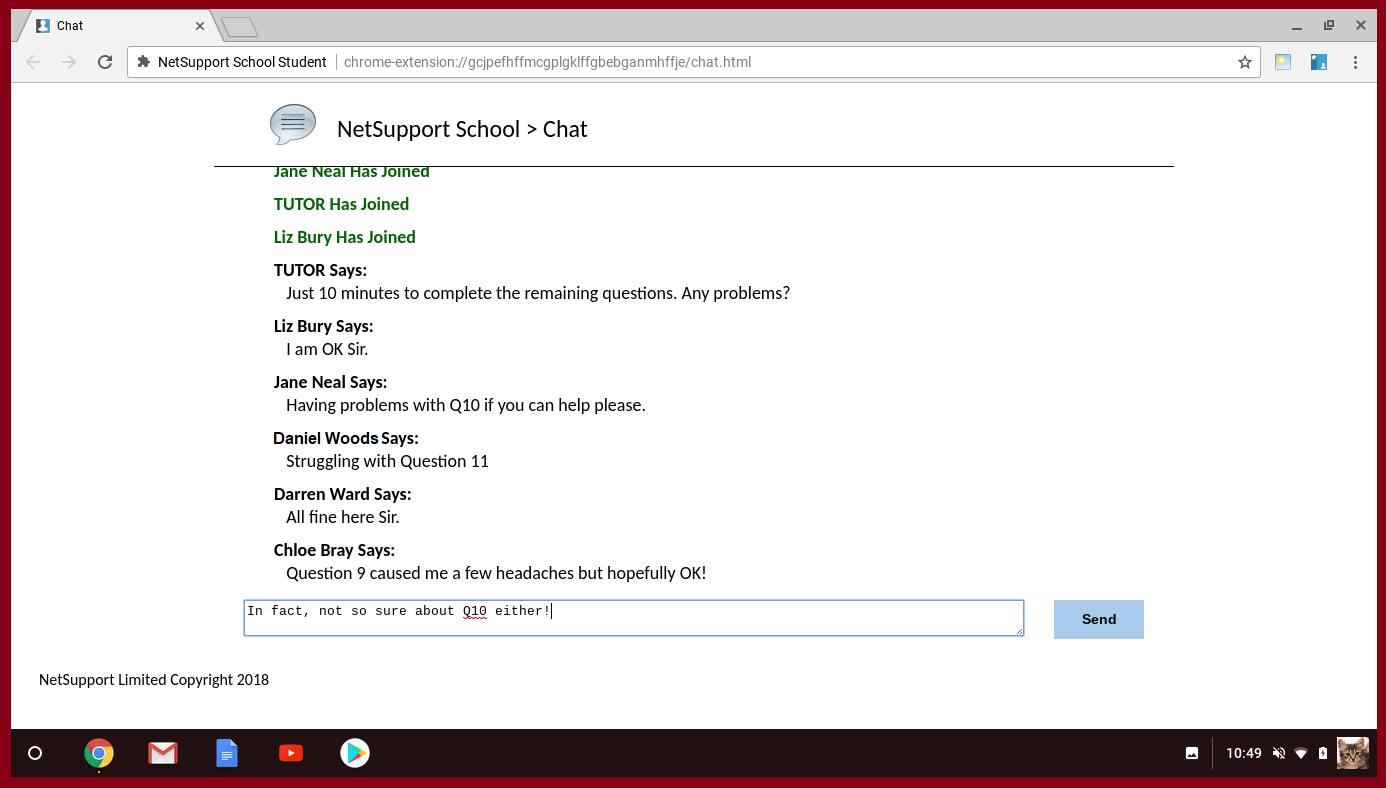 Students can chat and add comments to the chat session